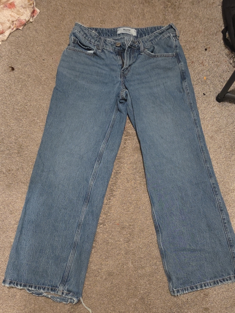 Hollister Women's Wide Leg Jeans in Light Blue Denim - Picture 1 of 10